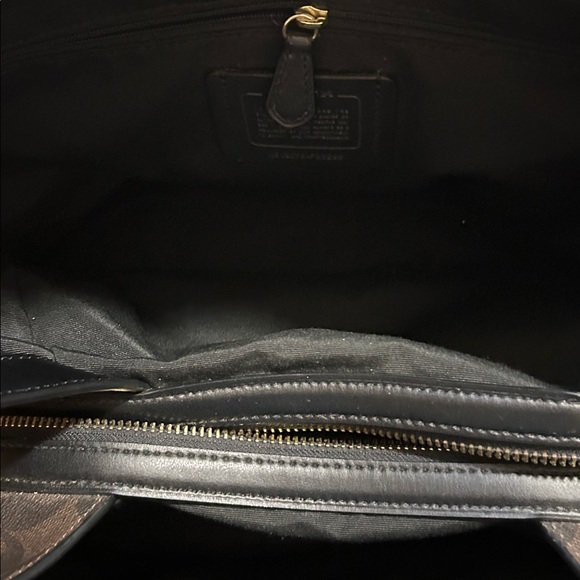 Coach Brown Signature Shoulder Bag - Picture 4 of 10